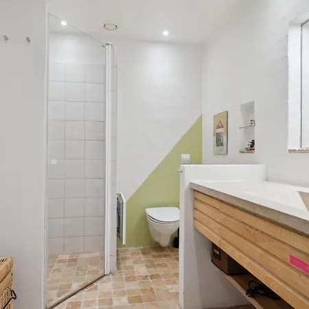 Appartement Amazing In Tranekr With Wifi *